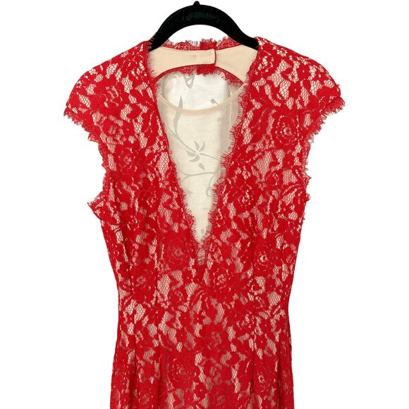 AIDAN MATTOX Red lace Plunging V-Neck open back Gown Size 6 - Picture 4 of 16